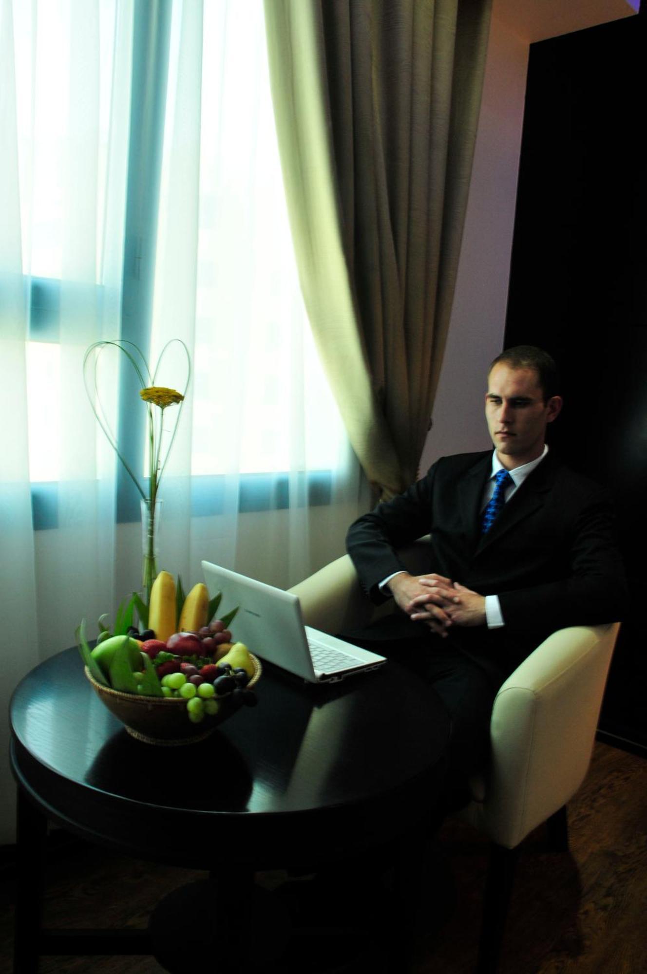 The Olive Hotel, Juffair Manama Eksteriør billede