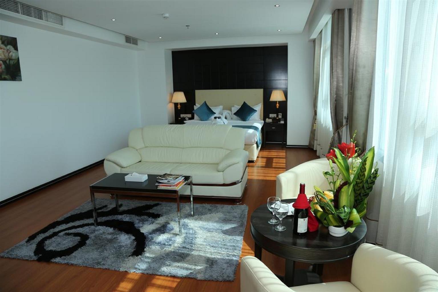 The Olive Hotel, Juffair Manama Eksteriør billede